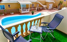 New Apartamento Caleta,Relax, Pool, Terrace, Wifi